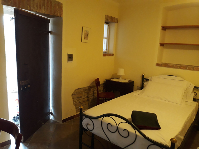 Bedroom 2, Cascina Binelli, Cuneo