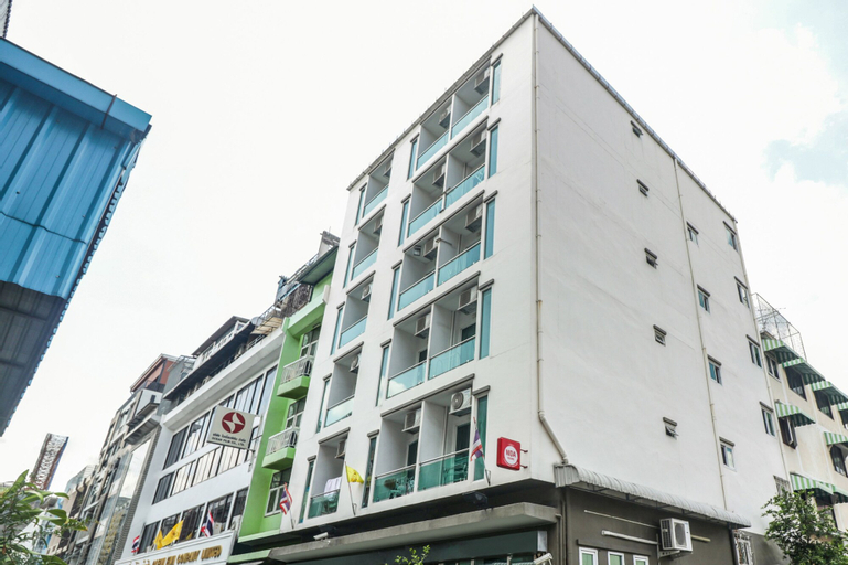 Exterior & Views 2, The Fifth Residence Hotel, Pathum Wan