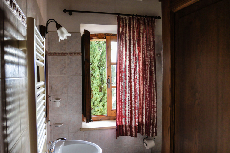 Bathroom 3, Agriturismo Bombina, Siena