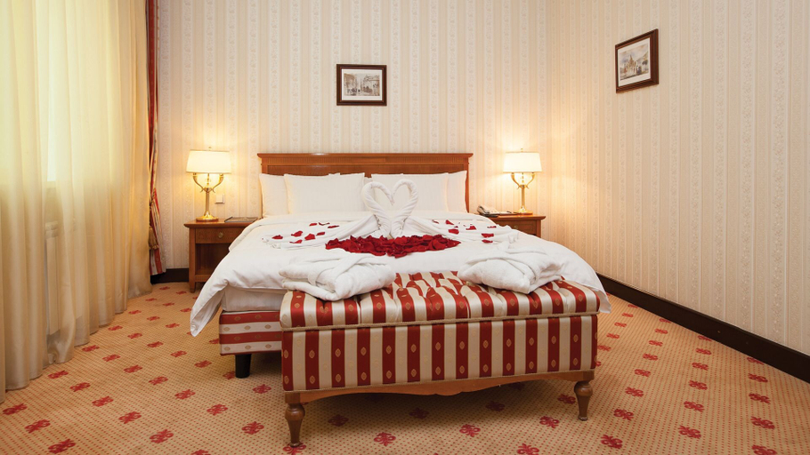 Bedroom 3, Grand Hotel Tien Shan, Almaty