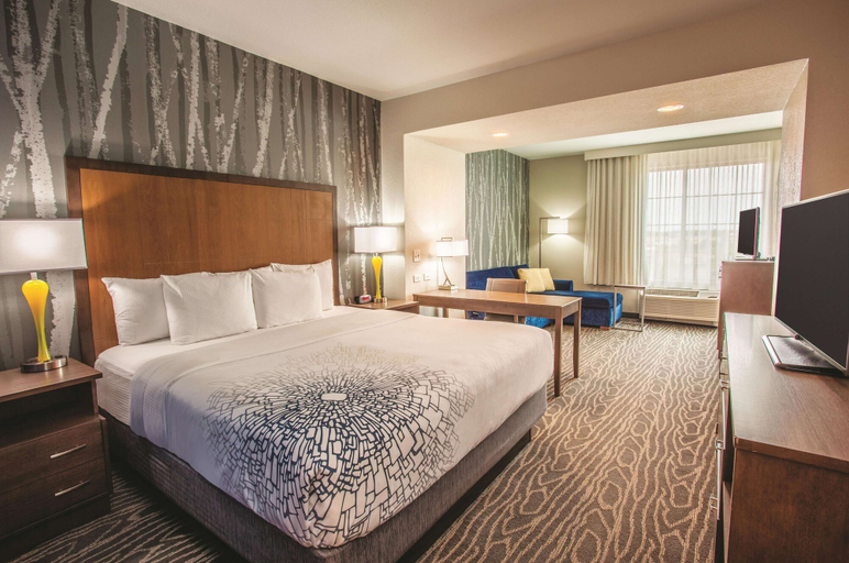 Bedroom 3, La Quinta Inn & Suites by Wyndham Duluth, Saint Louis