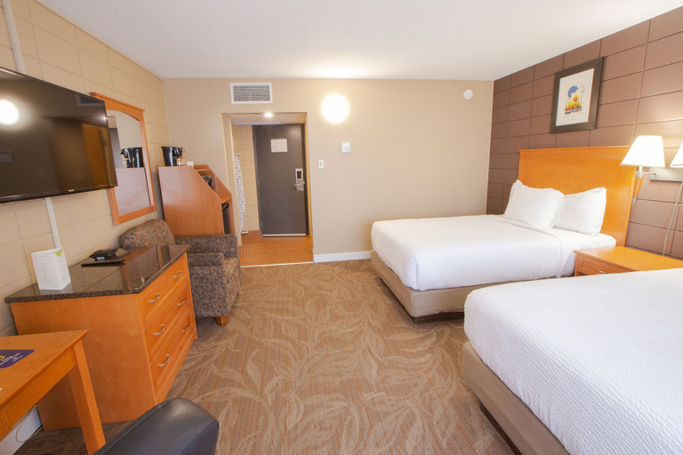 Bedroom 2, The Neighbourhood Inn, Division No. 12