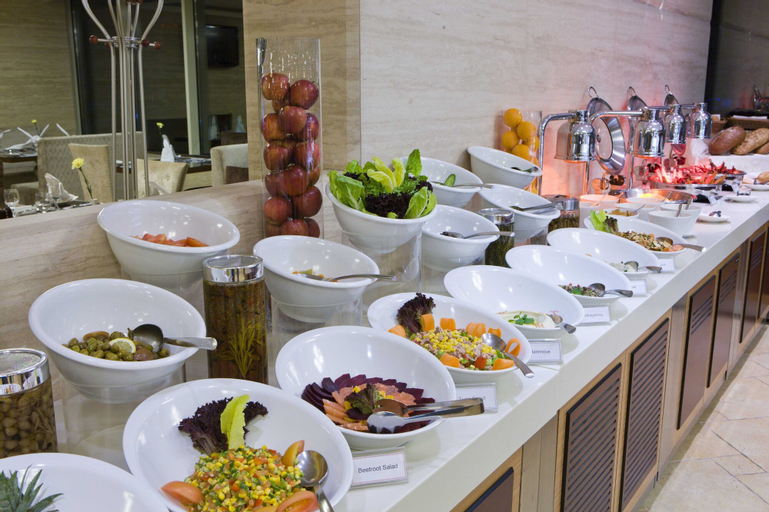 Food & Drinks 7