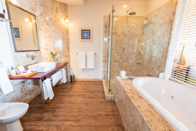Bathroom 5, The Sands @ St Francis, Cacadu