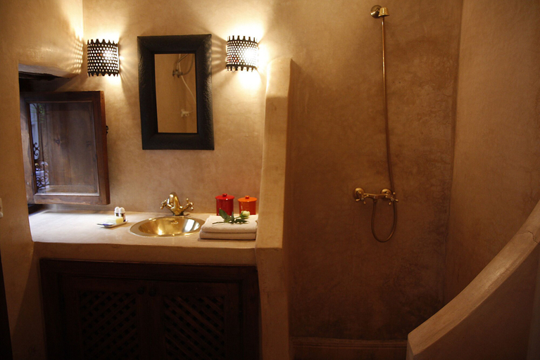 Bathroom 4, Riad Elixir, Marrakech