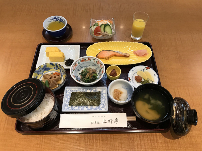 Food & Drinks 5, Hotel New Ueno, Taitō