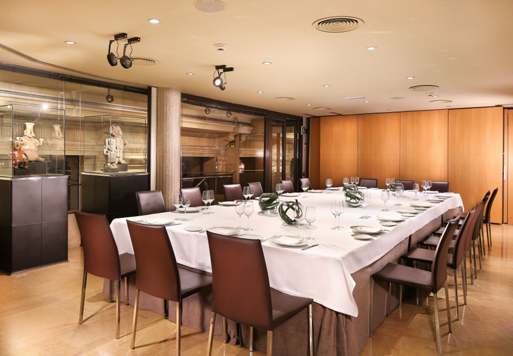 Food & Drinks 5, Claris Hotel & Spa 5*GL, a Small Luxury Hotels of the World, Barcelona