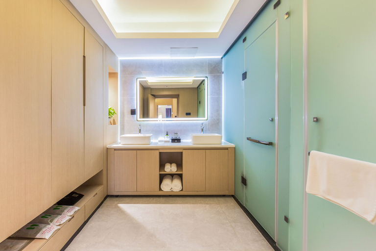 Bathroom 5, Shimao Rui Selected Shangpin Hotel, Wuxi