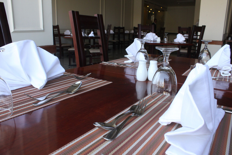 Food & Drinks 5, Horizon Shahrazad Hotel, Al-'Ajuzah