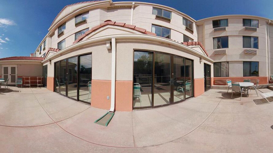 Exterior & Views 2, Econo Lodge Denver International Airport, Denver
