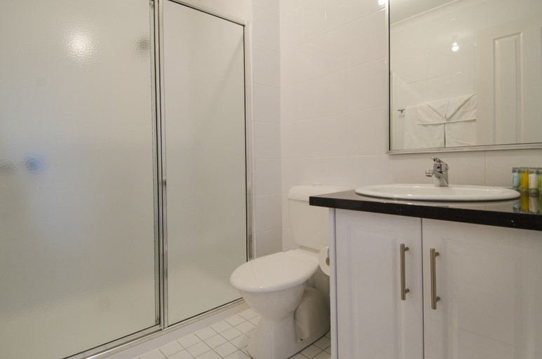 Bathroom 4, Quality Inn Railway, Kalgoorlie-Boulder