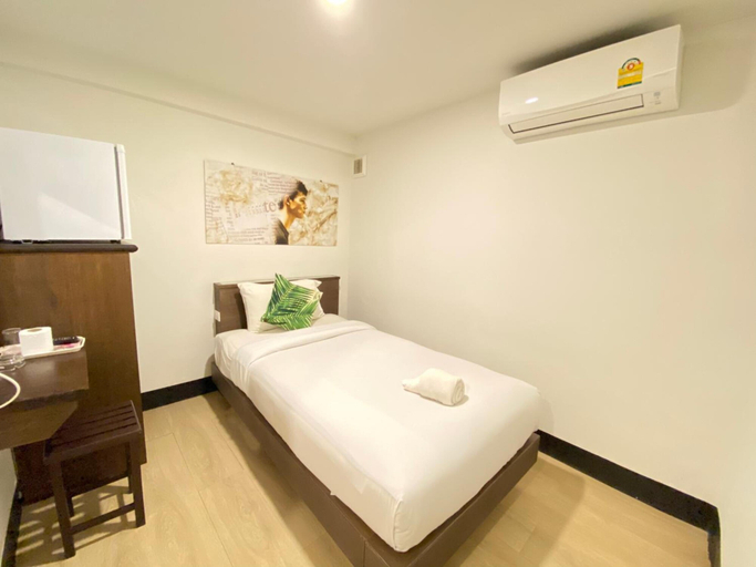 Bedroom 4, NewStar Hotel, Pattaya