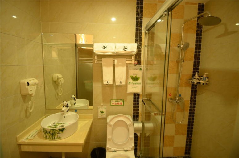 Bathroom, Panda Club Jiaotong University Branch, Chengdu