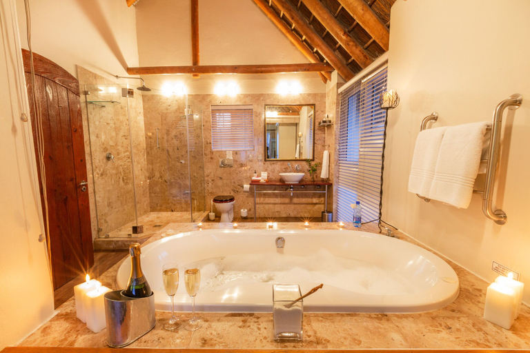 Bathroom 5, The Sands @ St Francis, Cacadu