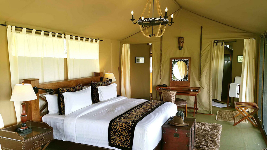 Bedroom 4, Ole Serai Luxury Camp, Bariadi