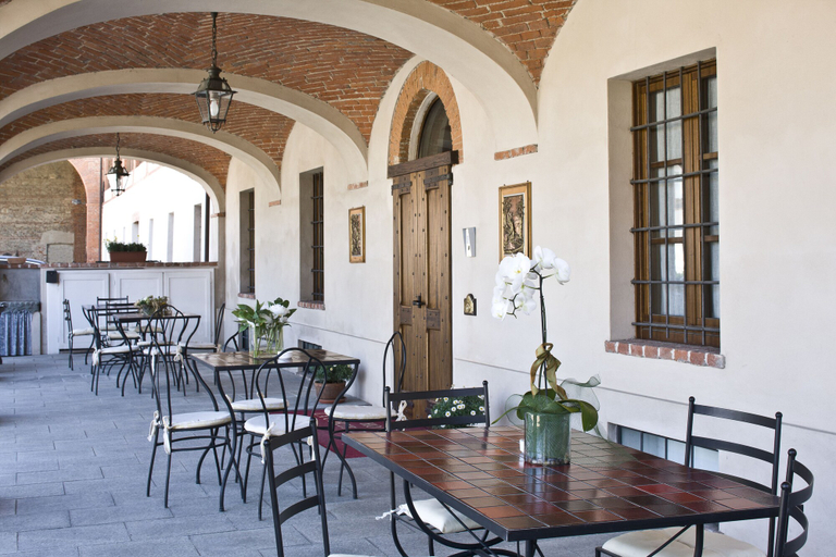 Food & Drinks 5, Albergo La Corte Albertina, Cuneo