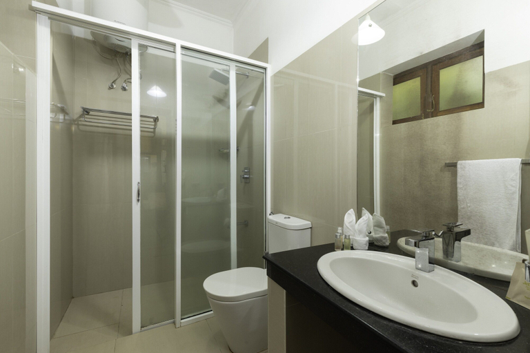 Bathroom 5, Olive Bungalow, Welimada