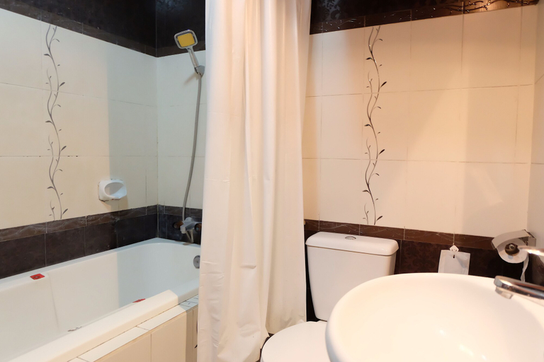 Bathroom 4, Phousi Guesthouse, Luang Prabang