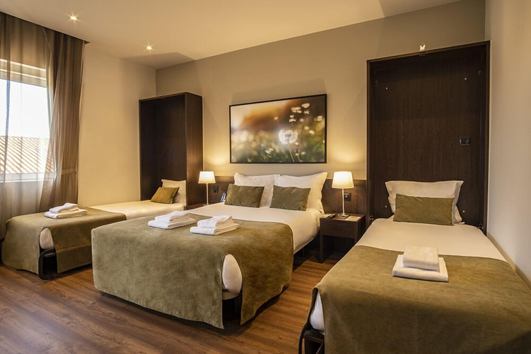 Bedroom 4, Riversuites, Coimbra