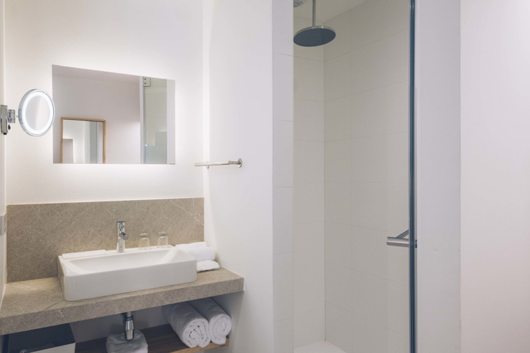 Bathroom 5, AYA Seahotel – Adults Only, Baleares