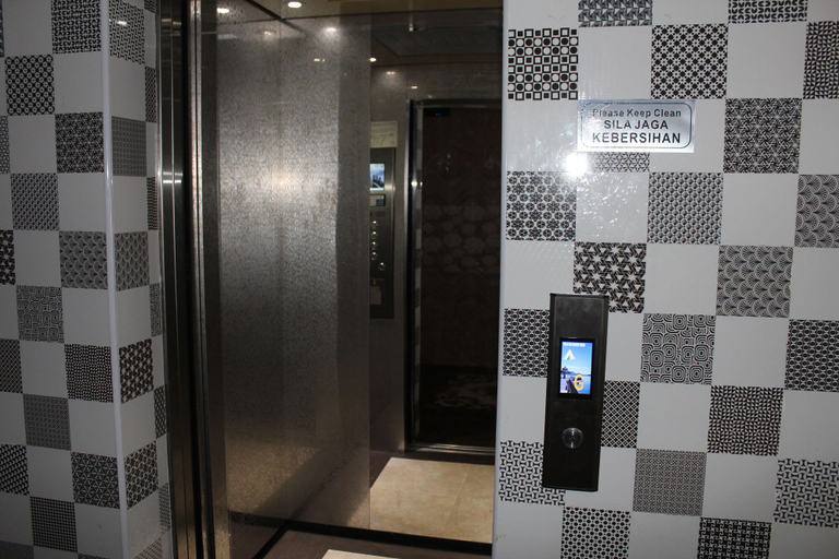 Others 5, Serdang Business Hotel, Seri Kembangan