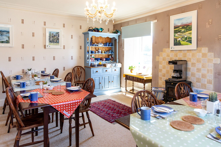 Food & Drinks 5, Argyle Guest House, Moray