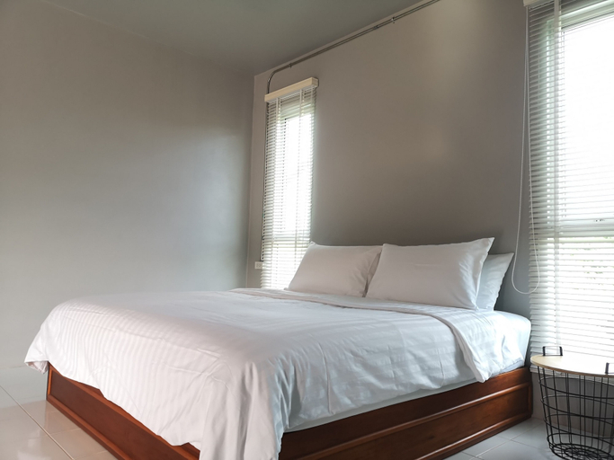 Bedroom 3, Siri Guesthouse, Muang Surat Thani
