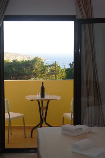 Bedroom 3, Miraluna Hotel, South Aegean