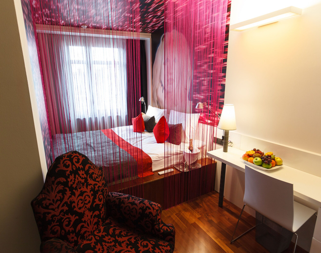 Others 5, Bohem Art Hotel, Budapesti