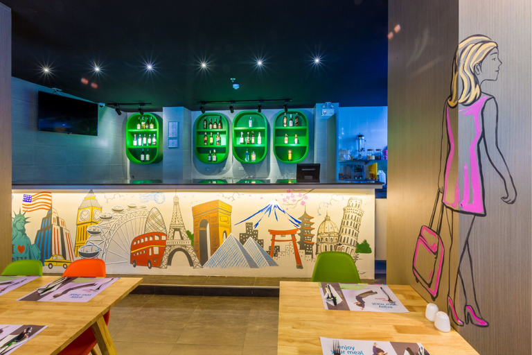 Food & Drinks 5, Ibis Styles Bangkok Sukhumvit 50, Khlong Toey