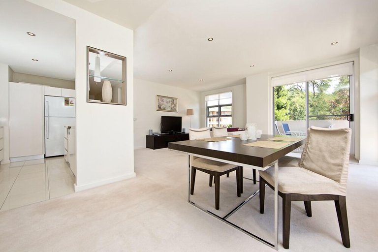 Others 4, Accommodate Canberra - Trieste, Canberra