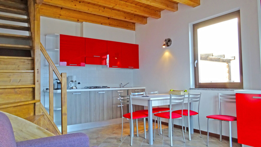 In-room dining 5, La Quiete 56 Holideal, Brescia