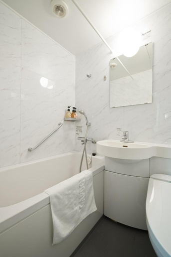 Bathroom 4, Garden Hotel Kanazawa, Kanazawa