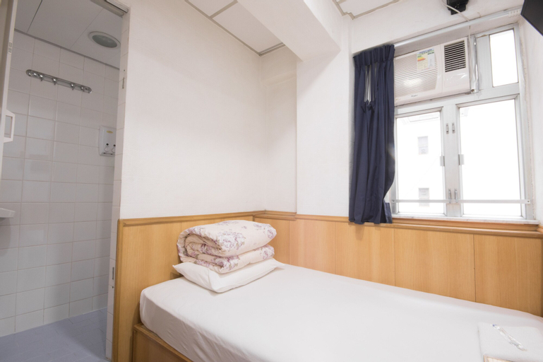 Bedroom 3, Lee Garden Guest House, Kowloon