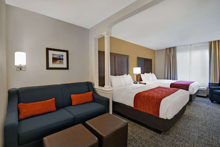 Bedroom 3, Comfort Inn & Suites Wilton, Franklin