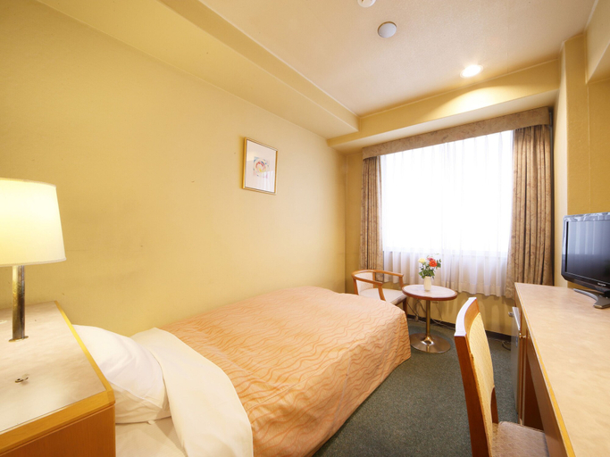 Bedroom 3, Hotel Pearl City Sendai, Sendai