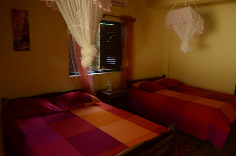 Bedroom 2, Reva Castel, Diana