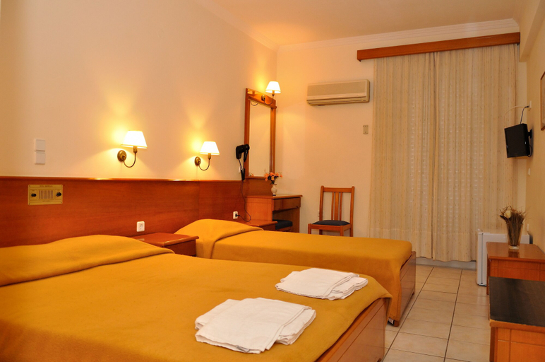 Bedroom 4, Andreolas Beach Hotel, Ionian Islands