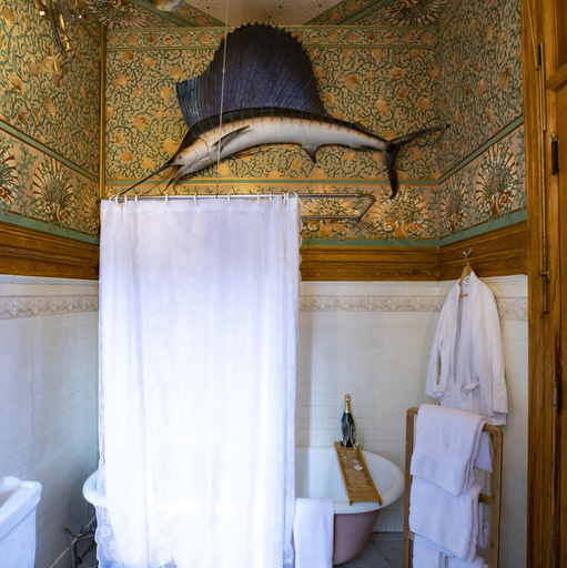 Bathroom 4, Chateau Tivoli B&B, San Francisco