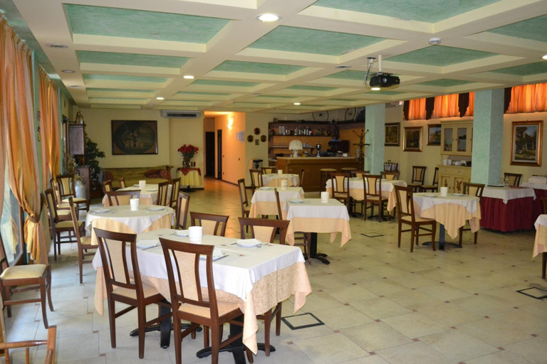 Food & Drinks 5, Albergo La Piana, Brescia
