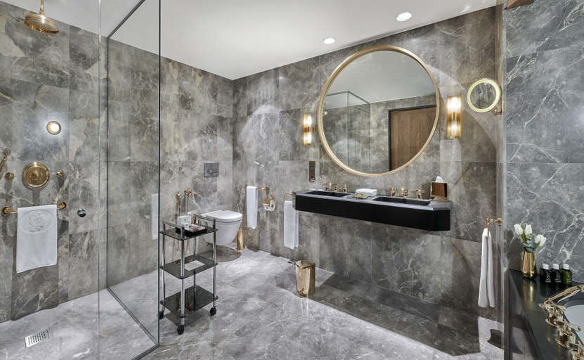 Bathroom 5, Apogée Courchevel, Oetker Hotels, Savoie