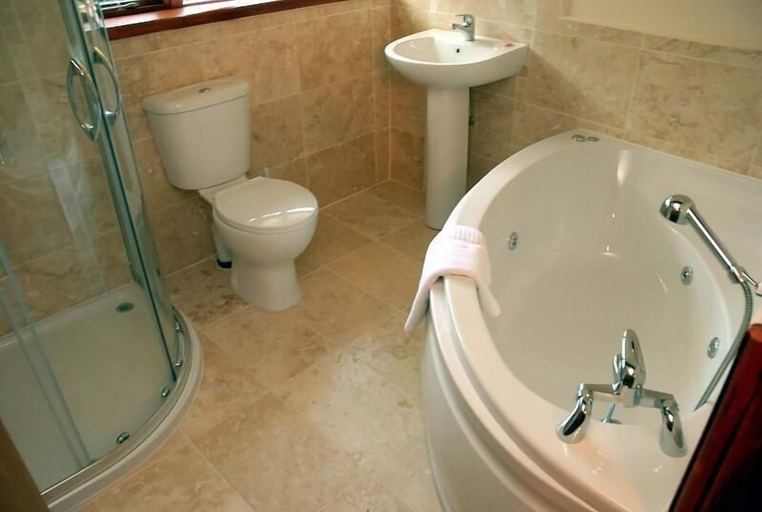 Bathroom 4, Hopbine House, Herefordshire