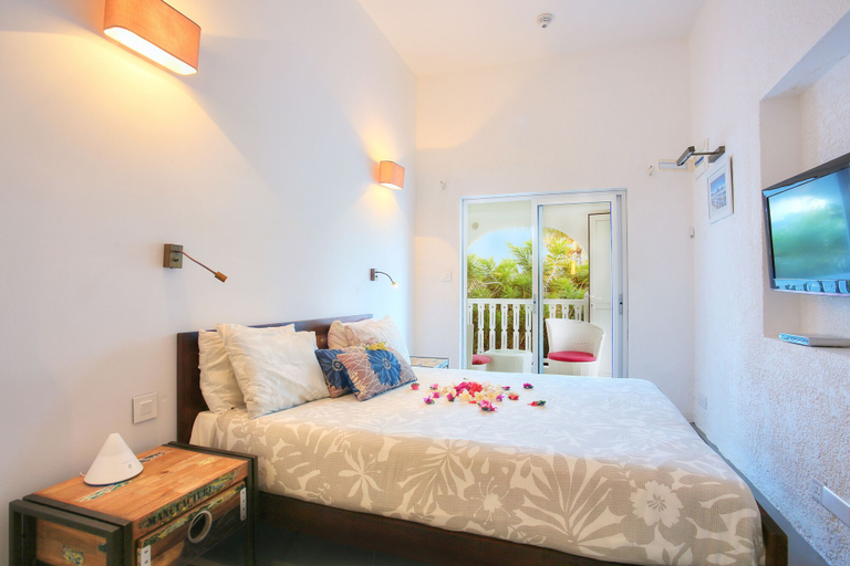 Bedroom 3, Esprit Libre Restaurant and Guest House