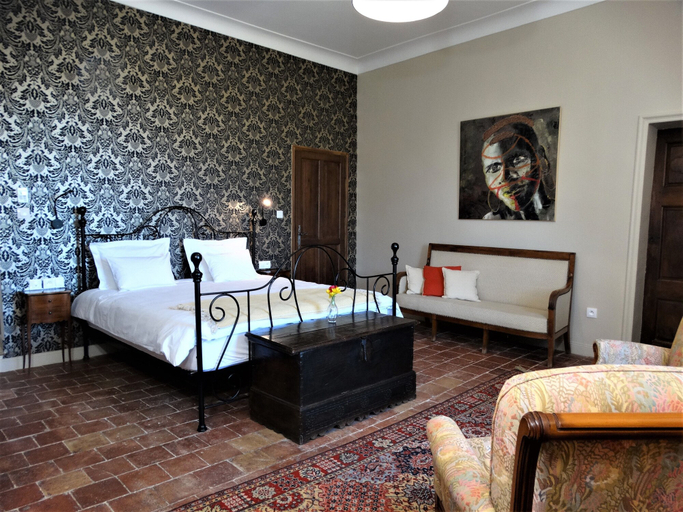 Bedroom 5, Chambre d'hôtes Château MontPlaisir, Vaucluse
