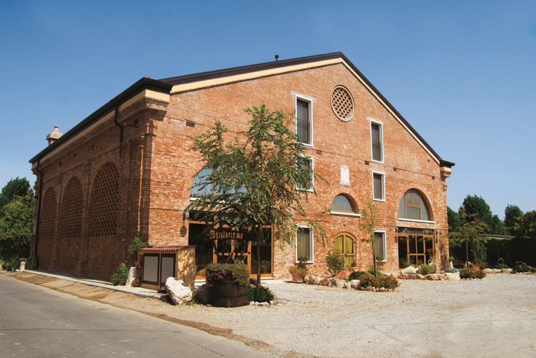 Exterior & Views 2, Agriturismo All' Albaro, Verona
