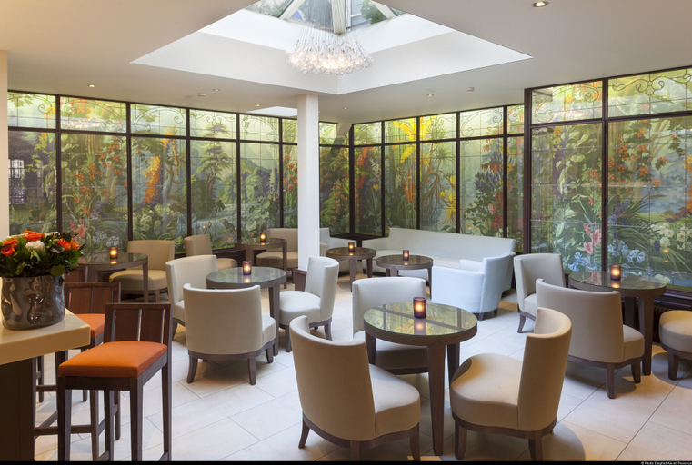 Food & Drinks 5, Hotel De L'Universite, Paris
