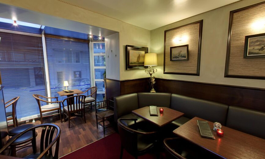 Others 5, Hotel Glenmore, West-Vlaanderen