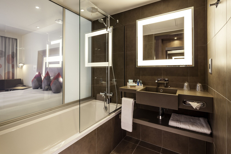 Bathroom 5, Novotel London Blackfriars, London