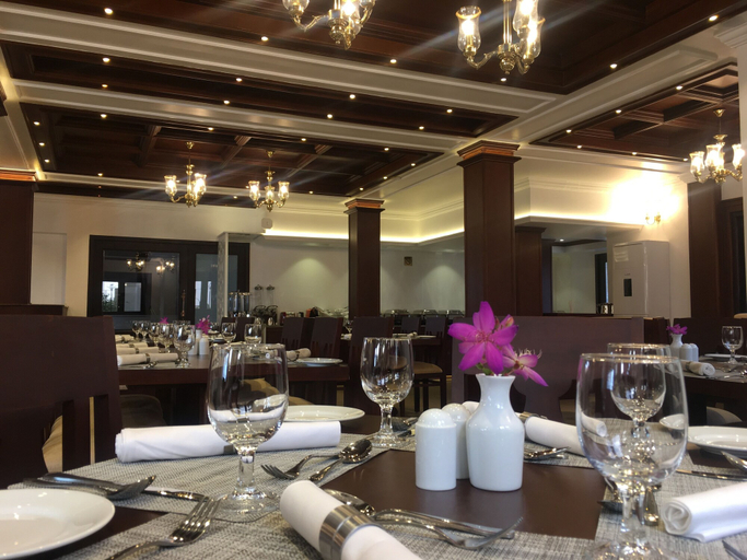Food & Drinks 5, Nihara Resort And Spa, Ernakulam