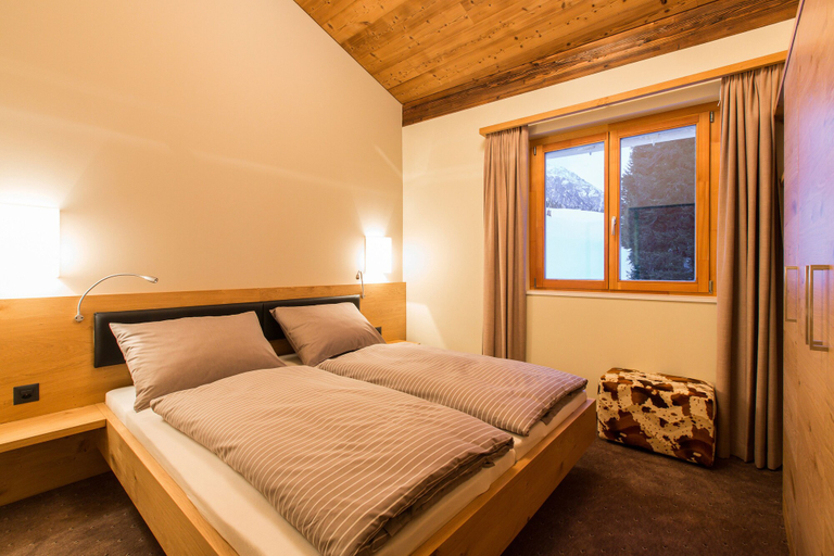 Bedroom 3, Priva Alpine Lodge Lenzerheide, Albula